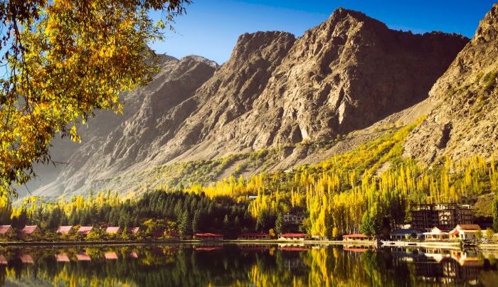 skardu lake