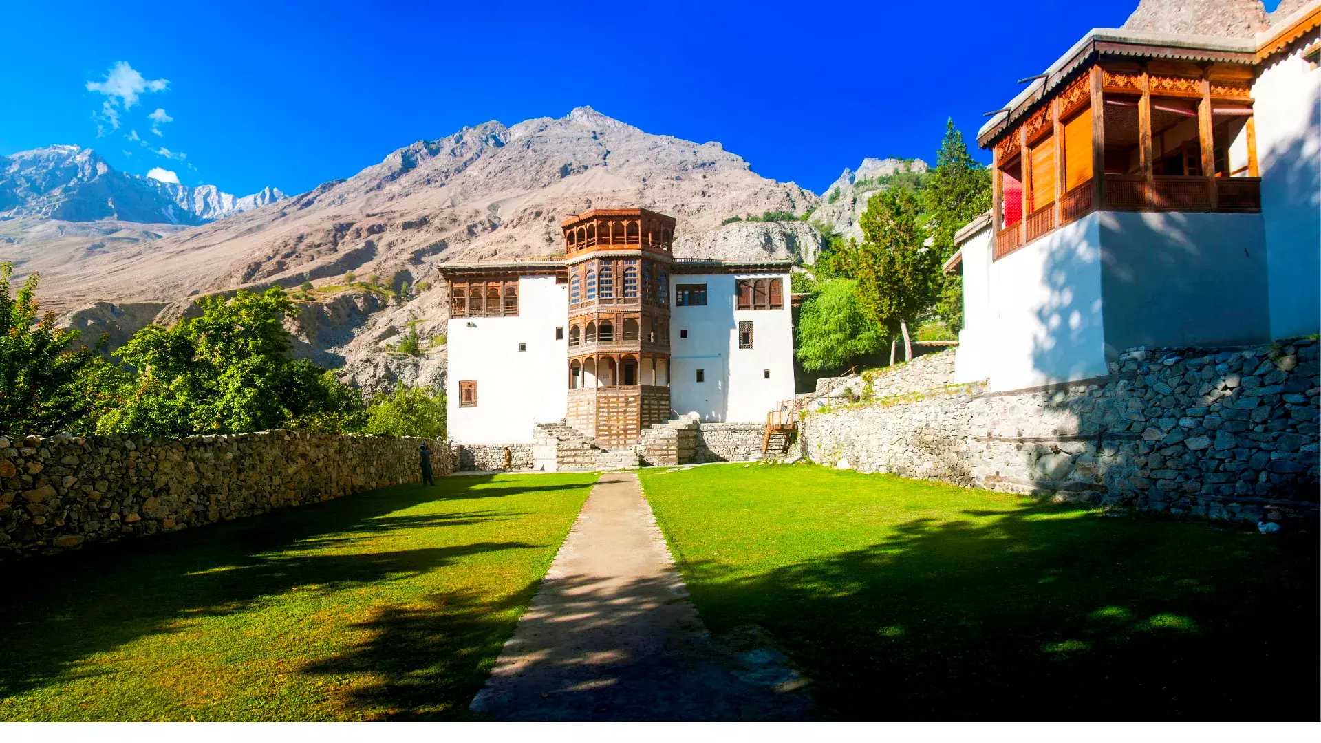 Front view of Khaplu Fort in Gilgit-Baltistan, Pakistan, showcasing its intricate architecture and historic significance.