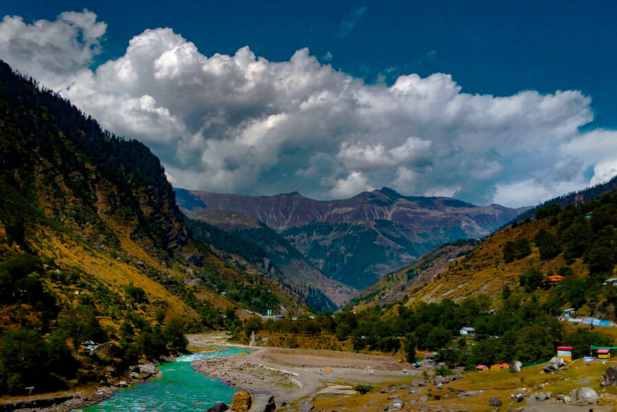 Naran kaghan places to visit