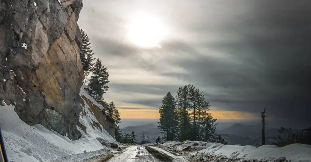 Nathia gali ayubia national park