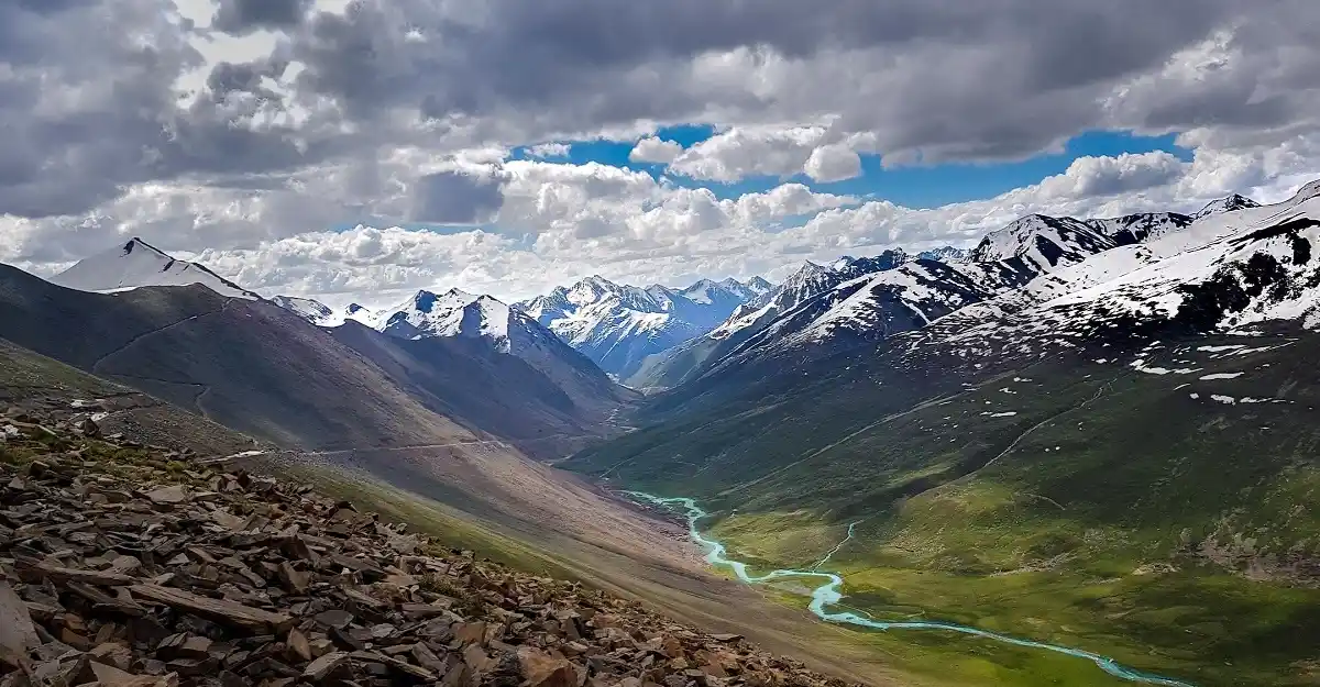 Naran kaghan tour